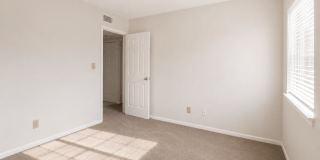 Waterstone Place Apartments Gallery 13