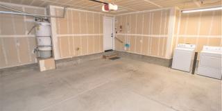 Gorgeous 3 BR/ 2 Bath in Desirable Gated Community!! Gallery 25