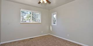 Large 4 bedroom 3bath Home in Colorado Springs Gallery 7