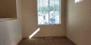 FREDRICKSON AREA 3 Bedroom, 2.5 Bathroom Puyallup Home with Den SILVER POINTE COMMUNITY Gallery 25