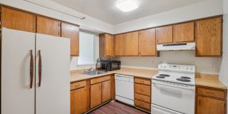 4833 Berwyn House Road Gallery 3