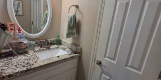 2 bedroom close to Five Points! Gallery 8