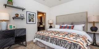 Park at Tour 18 Gallery 25