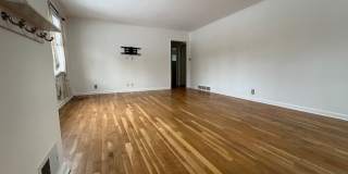 Charming 3-Bed Gem in the Heart of Boulder: Modern Upgrades, Fenced Yard, and Convenient Amenities! Gallery 4