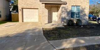 Beautiful 4 Bedroom Gallery 1