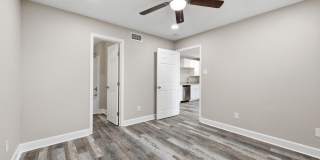 Newly remodeled Unit Ready for you! Gallery 29