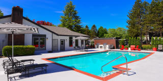 Woodlake Apartments Gallery 17