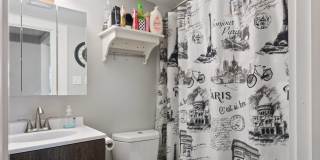 1700 Grant Gallery 8