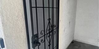 1126 E Arcadia Court Gallery 1