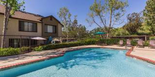 Emerald Court Apartment Homes Gallery 1