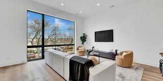 1615 W 13 Street Gallery 4