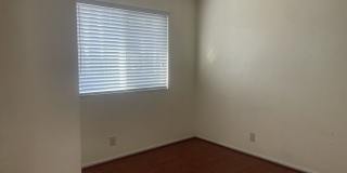 Beautiful 4 bedroom, 2.5 Bath Home Gallery 15