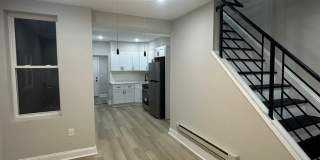 Beautiful Newly Renovated 4 Bedroom Home Now Available in Belmont!!! Gallery 1