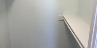 1728 E Belmont Avenue Gallery 10