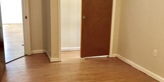 75 7th Gallery 4