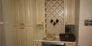 5151 COLLINS AV Gallery 12