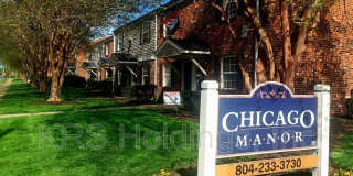 Chicago Manor Chicago Manor Gallery 1