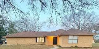 2401 Matthew Drive Gallery 1