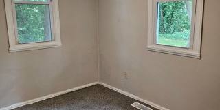 2 bed house with a garage Gallery 6