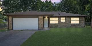 Move-In Ready Brick Ranch with a Huge Fenced Backyard Gallery 1