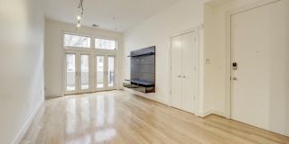 2357 CHAMPLAIN Street NW Gallery 4