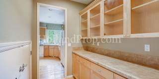 Spacious & Stylish 4-Bedroom Home in Desirable Northwest Portland Spacious & Stylish 4-Bedroom Home in Desirable Northwest Portland Gallery 26