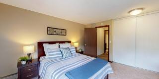 Shoreview Grand Gallery 9