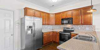 Pet Friendly Condo Downtown! Gallery 11