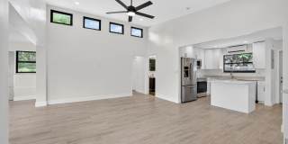 1403 NE 13th Street Gallery 1
