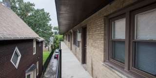 6022 S Indiana Ave Gallery 13