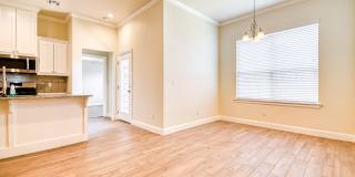 Move In Special: August Rent Free! Gallery 20
