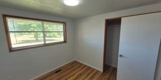 Refurbished home with Basement and large yard Gallery 12
