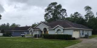 Oak Crest – 4BR/3BA Home with Covered Patio & Prime Ocala Location Gallery 1