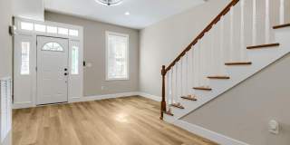 2542 OSWEGO Avenue Gallery 6