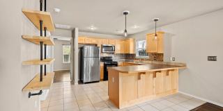 Wonderful two-story house Gallery 11