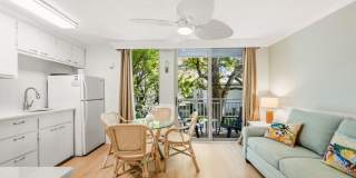 1175 Beachview Drive N Gallery 1