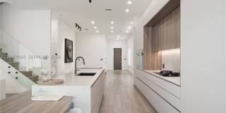 18955 Atlantic Blvd Gallery 3