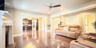 Beautiful 4BR Home in Woodloch | 2-Car Garage, A/C & Bonus Loft Gallery 9