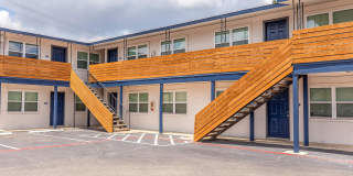The Lynx Apartments and Townhomes Gallery 14