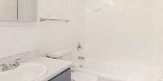 Mason Manor Gallery 19