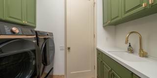 595 E Bogert Trail Gallery 46