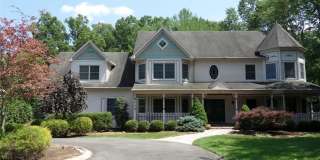 765 Colonial Road Gallery 1