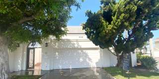 3 Bedroom Home with Lots of Natural Light Gallery 28