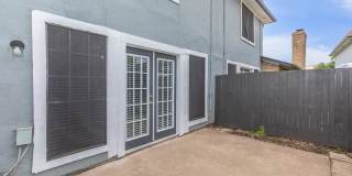 Townhouse West Gallery 15