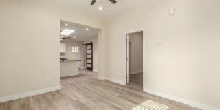 814 S 1st Avenue Gallery 4