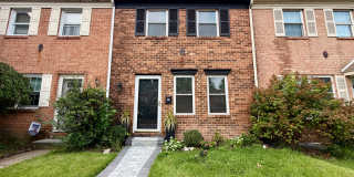 Stunning 2-Bed/2-Bath in Olde Colonial Greene. Available NOW! Gallery 1
