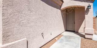 DON'T MISS THIS THREE BEDROOM TOWNHOUSE IN A PRIME LOCATION Gallery 7