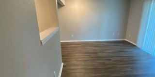 River Walk Apartments Gallery 98