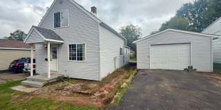 3 Bed 1 Bath Single Family Home in Wausau Gallery 1