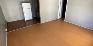 211 S Carolina - A Gallery 6